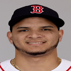 Luis Perales headshot