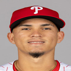 Jean Cabrera headshot