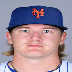 Jonathan Pintaro headshot