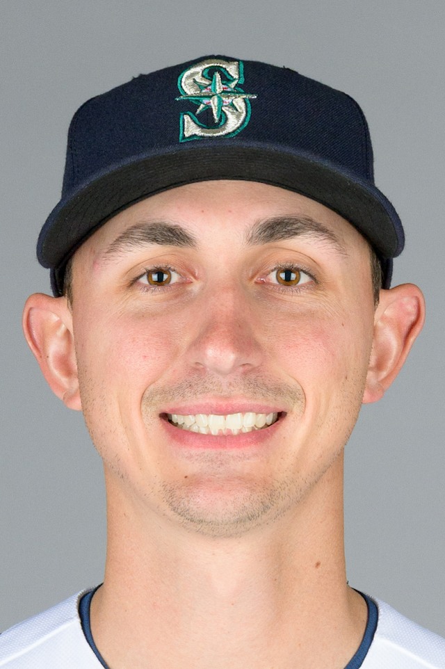 Mariners Blow Up Rebuild Plans, Put Rotation on the Table
