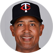 Twins pick Pickler, Smith for major league coaching staff