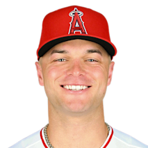 Logan O'Hoppe headshot