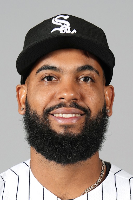 Seranthony Domínguez headshot