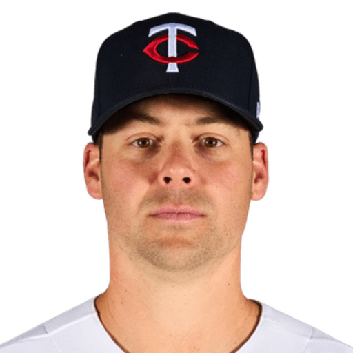 Justin Topa headshot