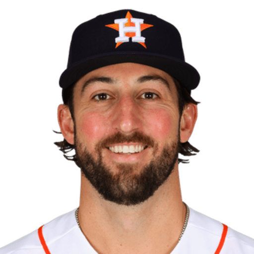 Bennett Sousa headshot
