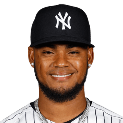 Camilo Doval headshot