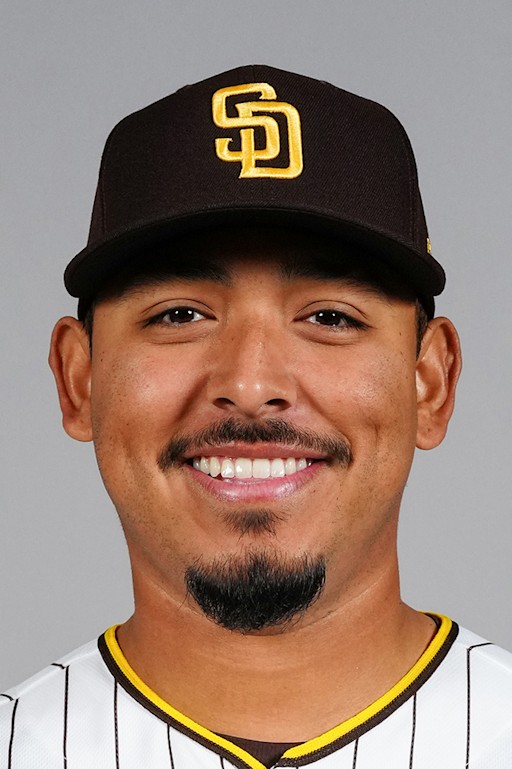 Jeremiah Estrada headshot