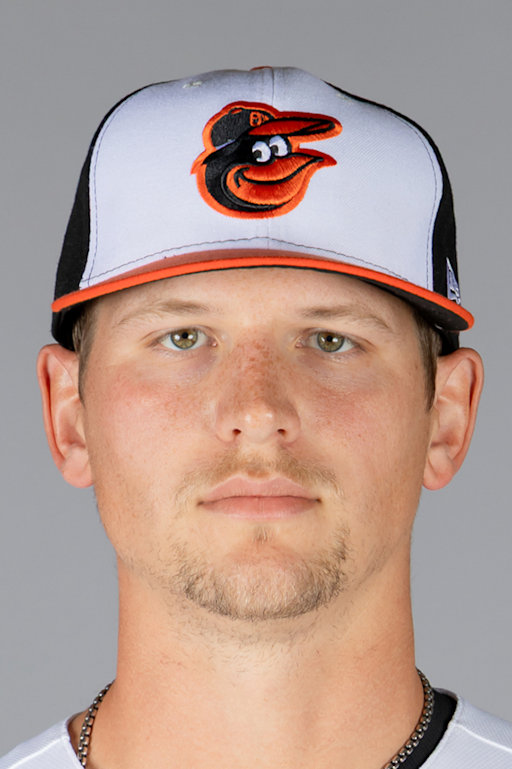 Tyler Wells headshot