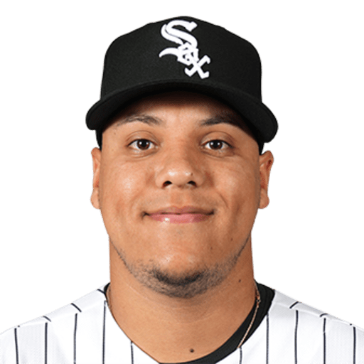 Wikelman González headshot