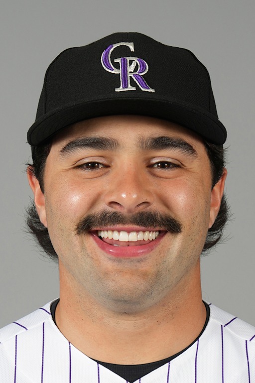 Zach Agnos headshot