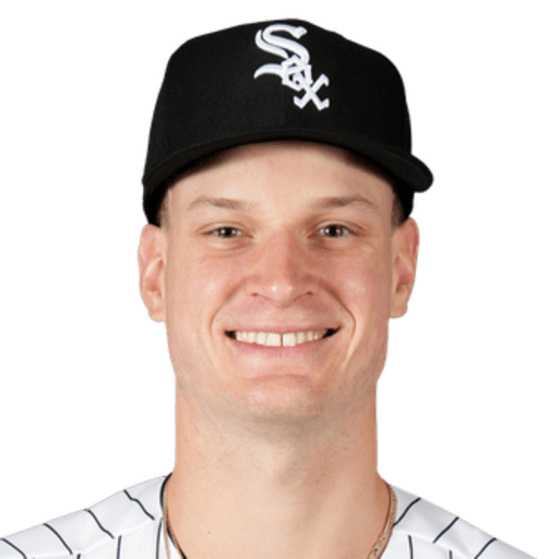 Noah Schultz headshot
