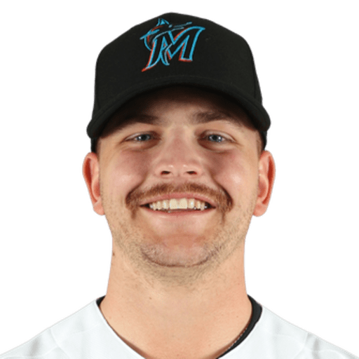 Robby Snelling headshot