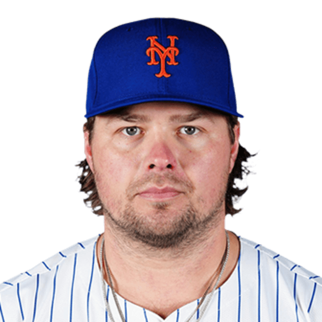 Luke Voit 사진
