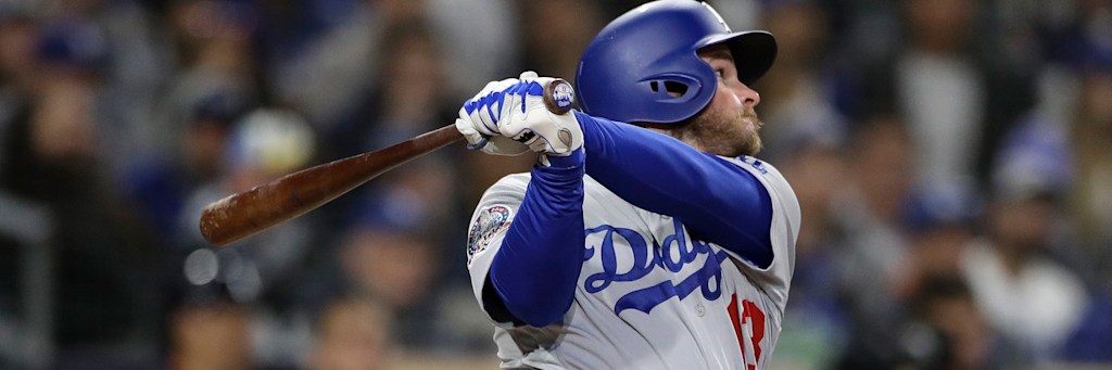 Los Angeles Dodgers slugger Max Muncy swinging in action