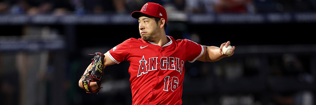 Yusei Kikuchi delivering a pitch in 2026