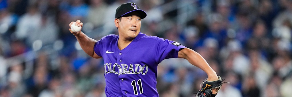 Tomoyuki Sugano pitching for the Colorado Rockies