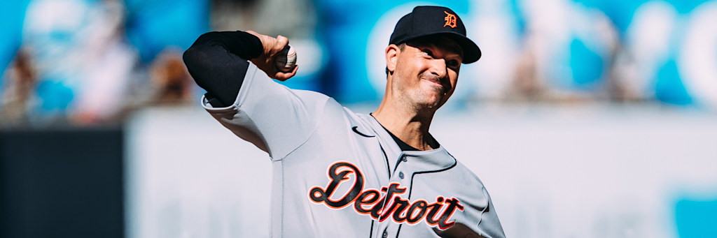 Drew Anderson, Detroit Tigers right-handed pitcher, on the mound