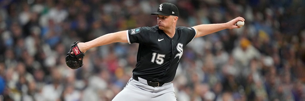 Sean Newcomb delivering a pitch in 2026