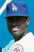Headshot of Manny Mota