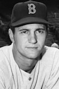 Headshot of Carl Yastrzemski