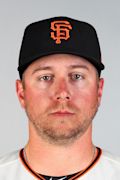 Headshot of Justin Smoak