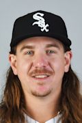 Headshot of Mike Clevinger