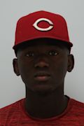 Headshot of Wanderly De La Cruz