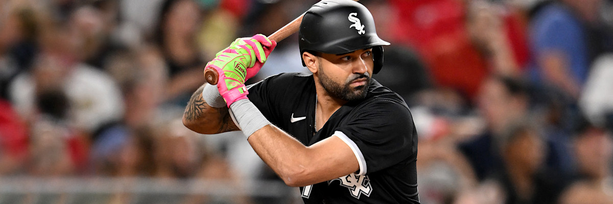Chicago White Sox Roll Past Arizona Diamondbacks 6-0 in Spring Training