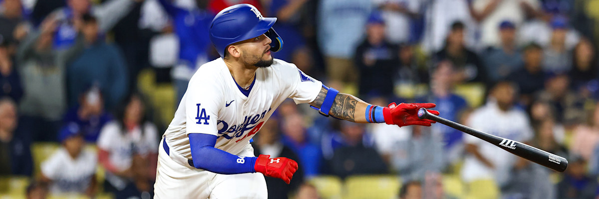 Los Angeles Dodgers Down Kansas City Royals 10-4 in Spring Action