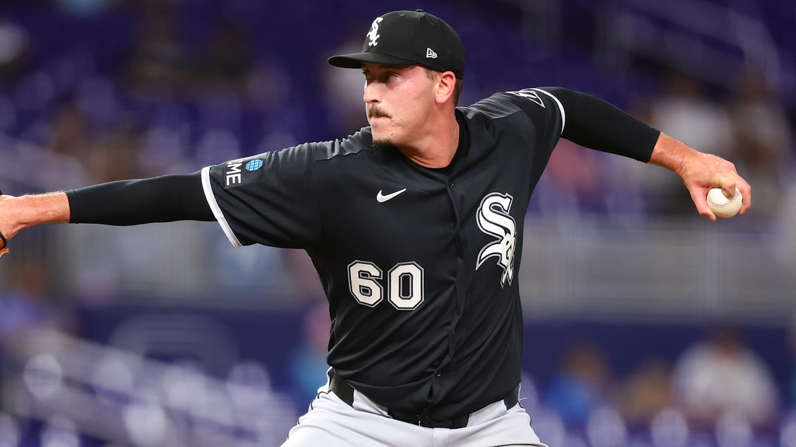 White Sox Host Twins on Sunday Night with Hudson vs. Ober
