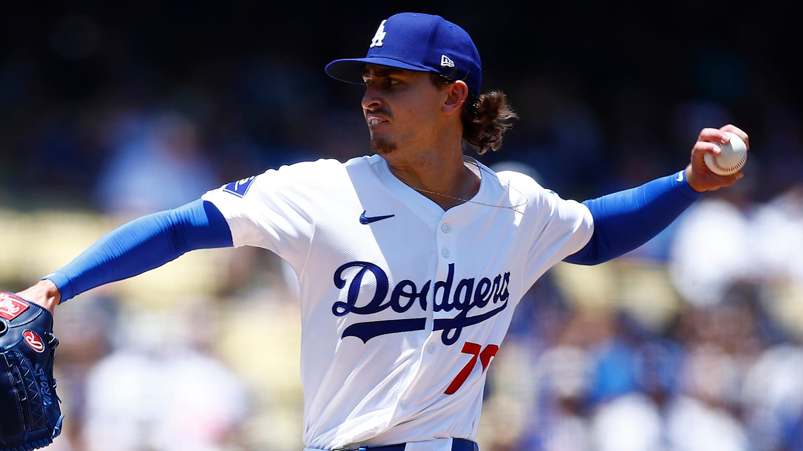 Dodgers Visit Chase Field to Face Diamondbacks on Sunday