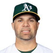 Manny Pina headshot
