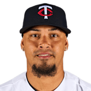 Orlando Arcia headshot