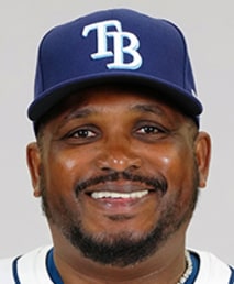 Rodney Linares照片