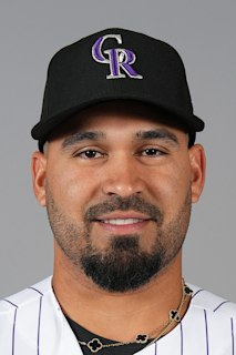 Antonio Senzatela headshot