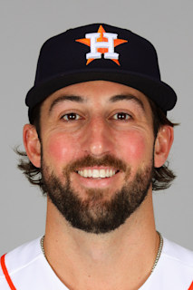 Bennett Sousa headshot