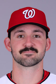 Cole Henry headshot