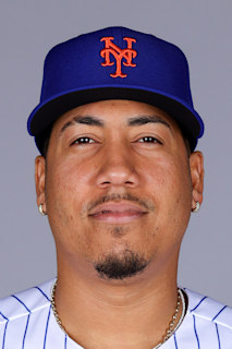 Dedniel Núñez headshot