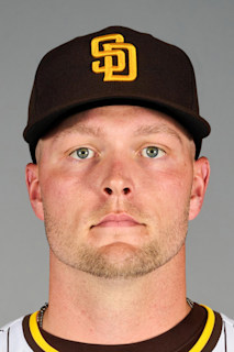 Hunter Stratton headshot