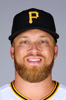 Cam Sanders headshot