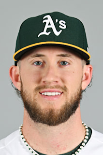 Joey Estes headshot