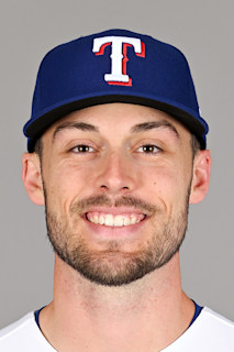 Evan Carter headshot