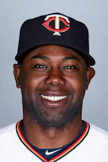 Alejandro De Aza headshot