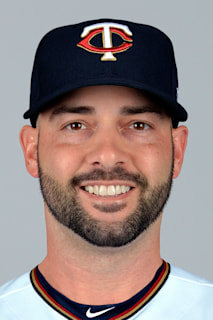 Dillon Gee headshot