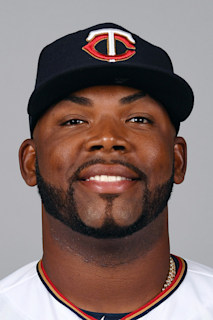 Kennys Vargas headshot
