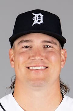 Tyler Holton