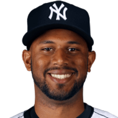 Aaron Hicks in 2015