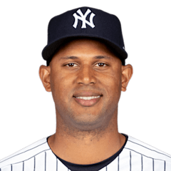 Aaron Hicks in 2021