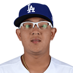 Julio Urías in 2017