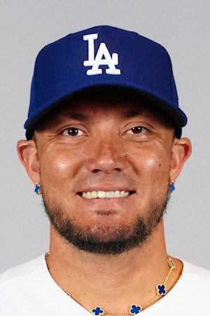 Headshot of Miguel Rojas